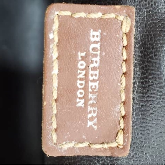 Burberry unisex clutch purse - Picture 9 of 16